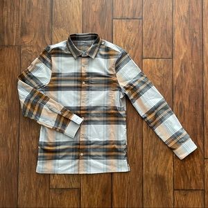 lululemon Mason Peak Flannel Button Down Shirt